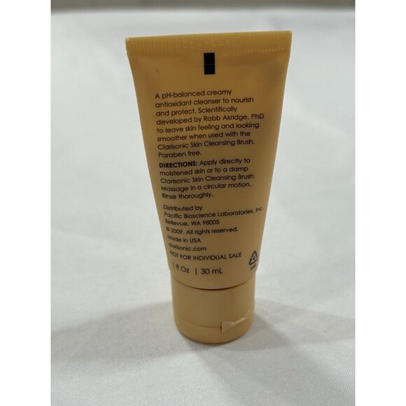 Clarisonic Nourishing Face Care Cleaner 1 Oz. - Picture 2 of 3